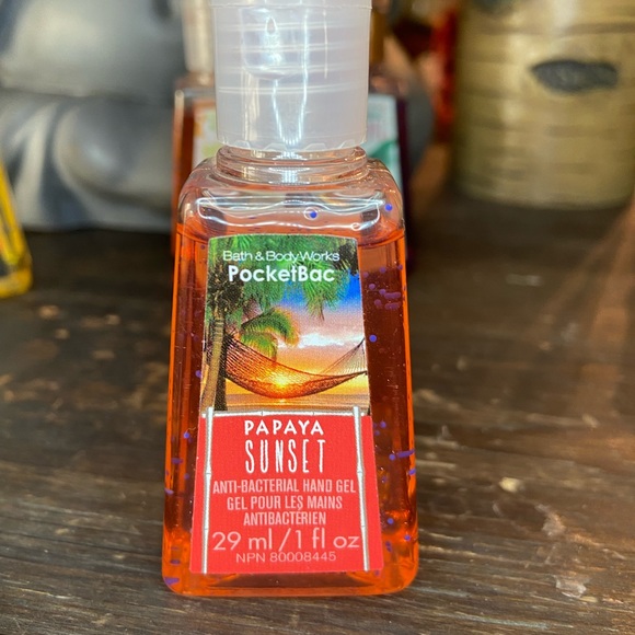 RARE BBW sanitizers- Springtime scents - Picture 3 of 5